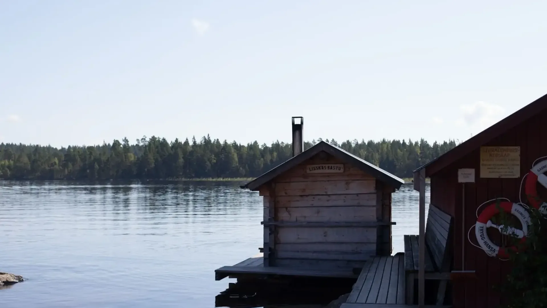 Lisskas Bastu: houtgestookte sauna op het water