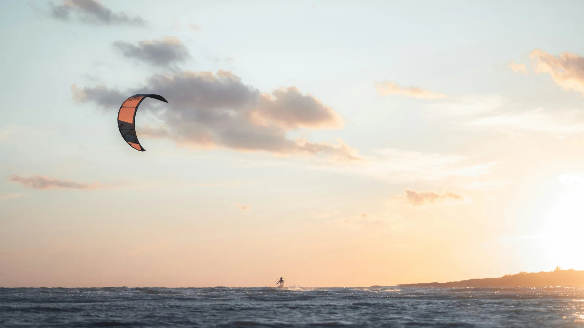 Surfen bij Apelviken (Varberg)